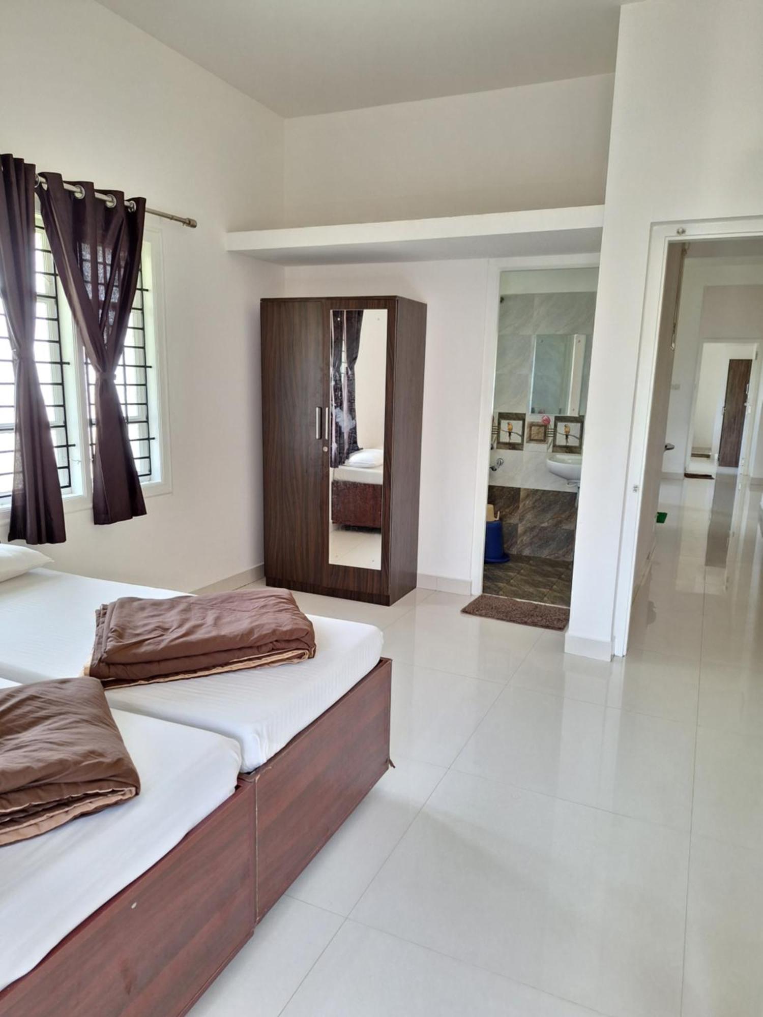 Suvarna Grande Homes Mangalore Ruang foto